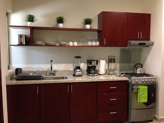 Others 5, Charming Condo in Gaviotas Walk to Beach cafes, restaurants within Golden Zone, Mazatlán