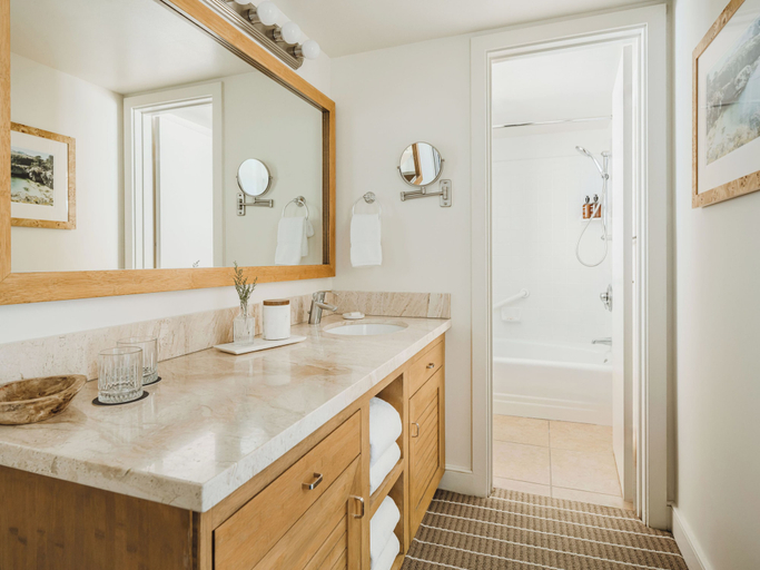 Bathroom 4, Hotel Carmel, Monterey