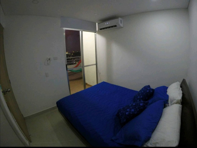 Room 5, Cozy Apartment Near the Beach, Pool Access, Hot Water, Cartagena de Indias