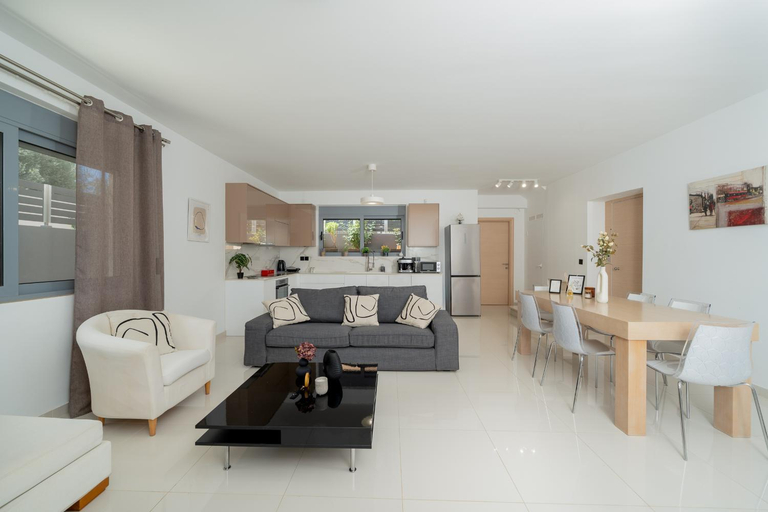 Others 5, MTC-AN Apartment by the sea and Airport, Attica