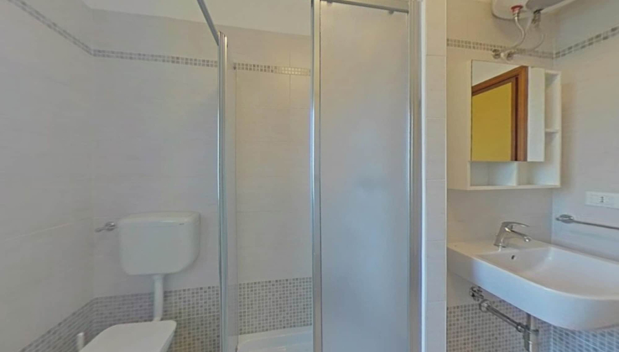 Bathroom 3, Comfortable Flat With Lift and Nearby Parking, Udine
