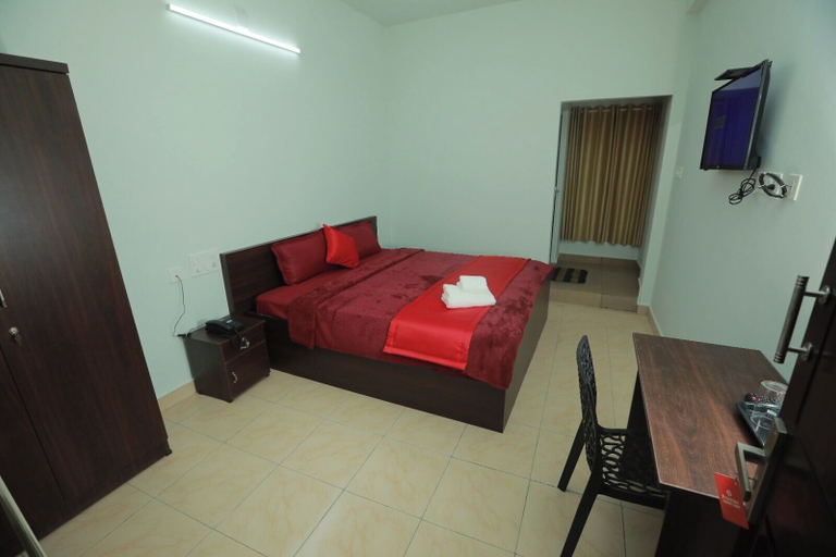 Bedroom 3, Premier Tourist Home, Thrissur