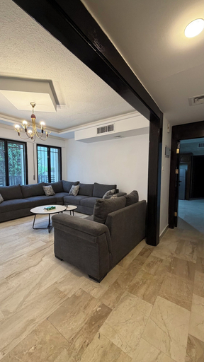 Living room 5, 3bedroom apartment private intrance 011, Salt