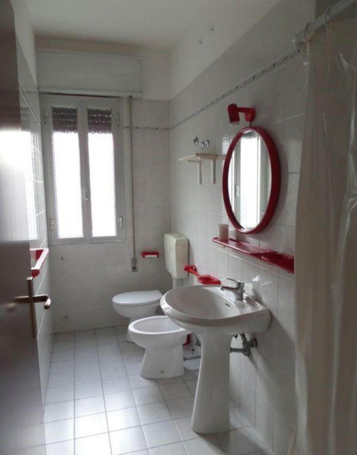 Bathroom 4, Cozy Apartment in Rosolina, Rovigo