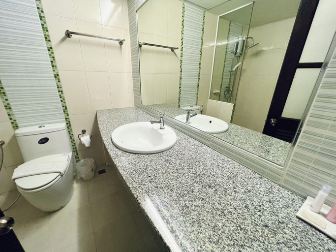 Bathroom, Hotel La Villa, Muang Khon Kaen