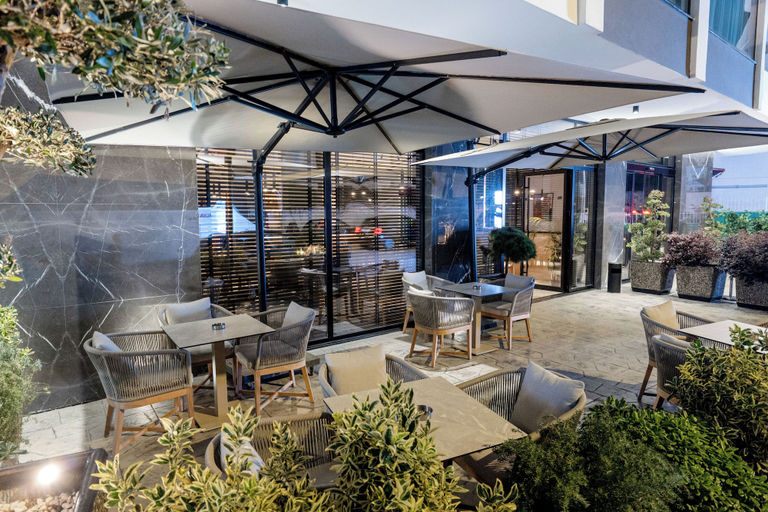 Food & Drinks 5, Boe Luxury Hotel, Sarandës