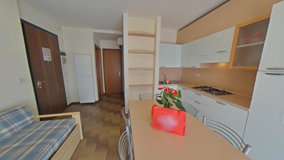 Interior 5, Centrally Located Accommodation With Balcony, Udine