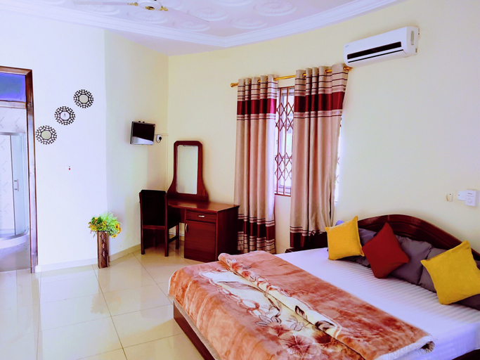 Room 2, Room-renajoe Ejisu-kubease, Ejisu-Juabeng