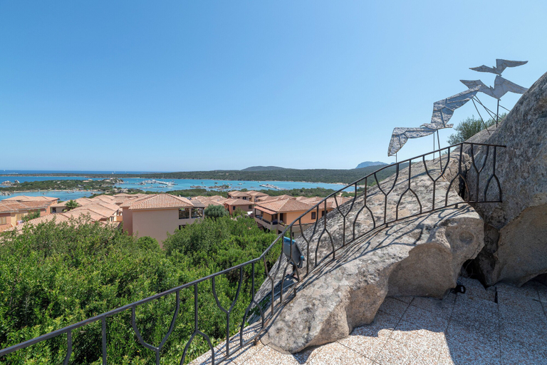 Property grounds, Perfectly Positioned Baia de Bahas Residence Seaview 2 Bedroom Sleeps 6-no 0894, Olbia-Tempio