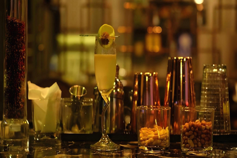 Food & Drinks 5, V VAREE Bangkok, Phra Nakhon