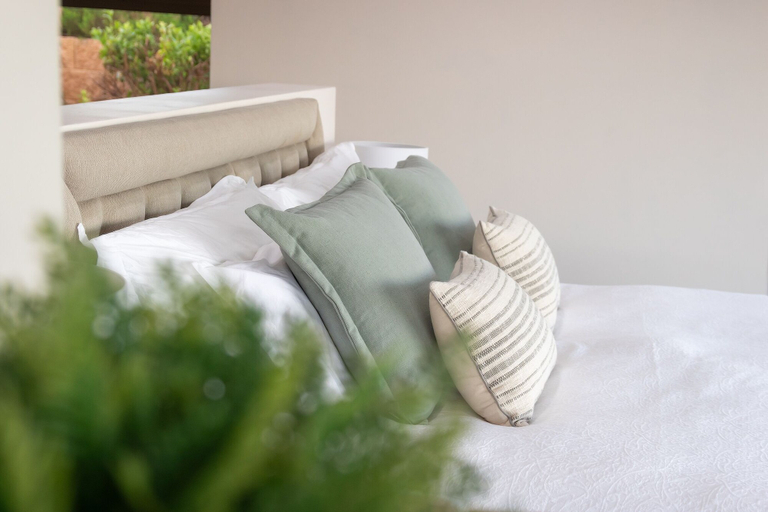 Room 5, Bayview Bliss Springerbaai, Eden