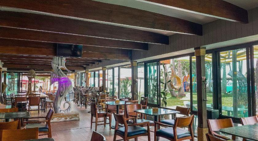 Food & Drinks 5, Botany Beach Resort Pattaya, Sattahip