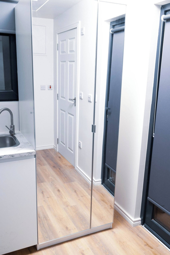 Interior 4, A Cozy Studio Apartment, Dublin