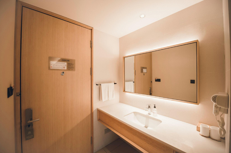 Bathroom 4, Ji Hotel Taiyuan South Railway Station, Taiyuan