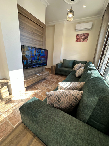 Living area 4, 9 Antica Jabal Al Lweibdeh, Wadi Essier