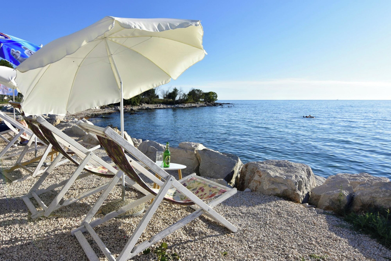 Beach 5, Comfortable Vacation Flat in a Great Area, Umag
