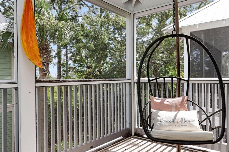 Property grounds 2, Barefoot Cottage B28, Gulf
