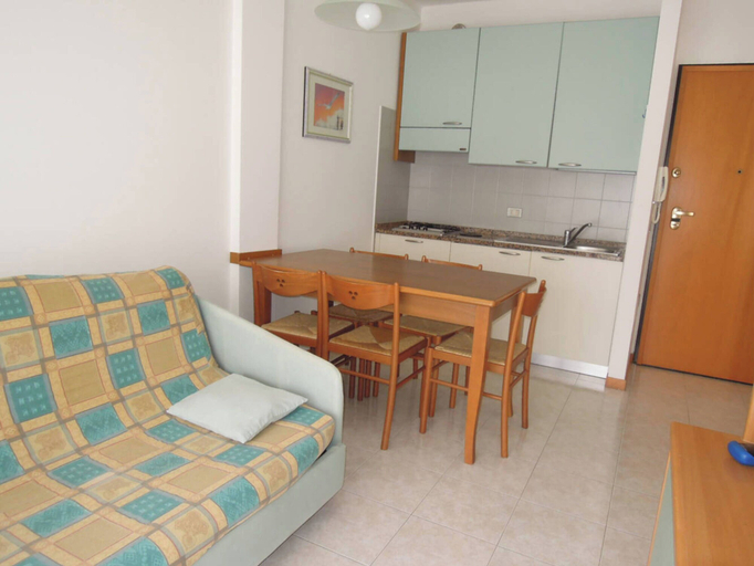 Dining room, Lovely Flat in a Residence With Pool - Beahost, Venezia