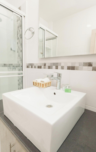 Bathroom 4, Hotel On By Zenya Host, Santiago de Cali
