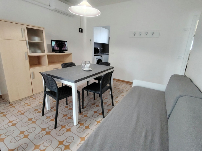 Dining room 2, Stylish Flat for Your Perfect Getaway in Bibione, Venezia