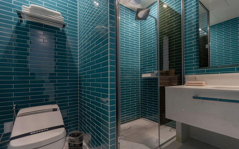 Bathroom 4, H Avenue Gwanganri Beach, Suyeong