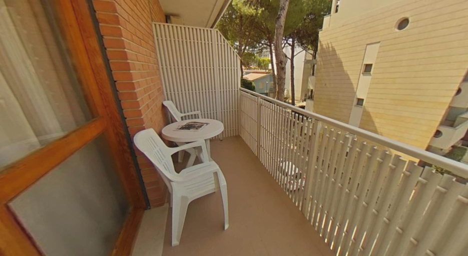 Balcony 5, Simple and Equipped Flat for a Family Stay, Udine