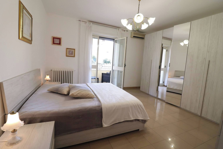 Room 2, Casa Ambra, Otranto, 4 Guests, Lecce