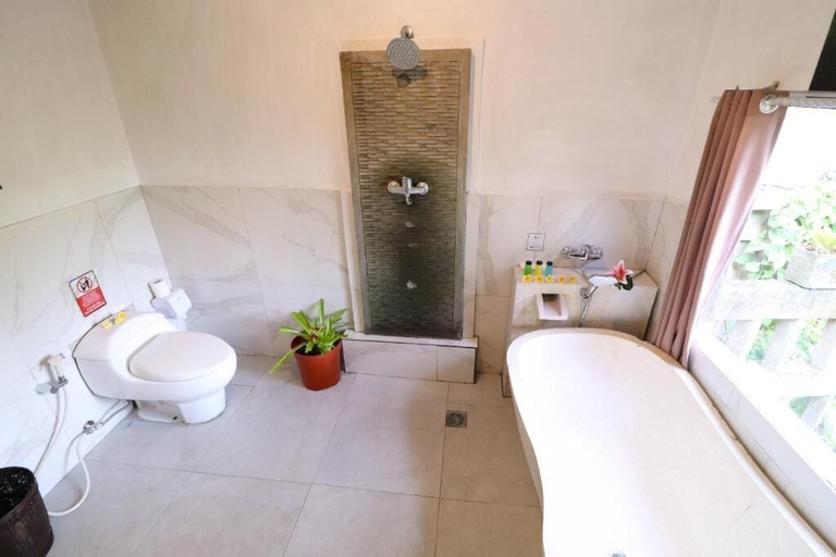 Bathroom 3, Hidden gem Superior Bungalow at Ubud, Gianyar