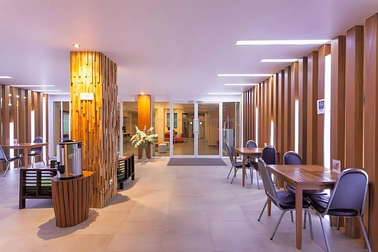 Food & Drinks 5, We Briza Hotel Chiangmai, Muang Chiang Mai
