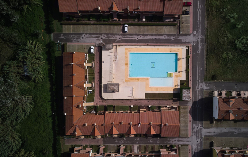 Primary image