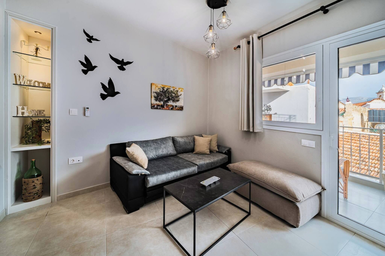 Living area 4, Napoleon Olive Home 2bd 1ba, Crete
