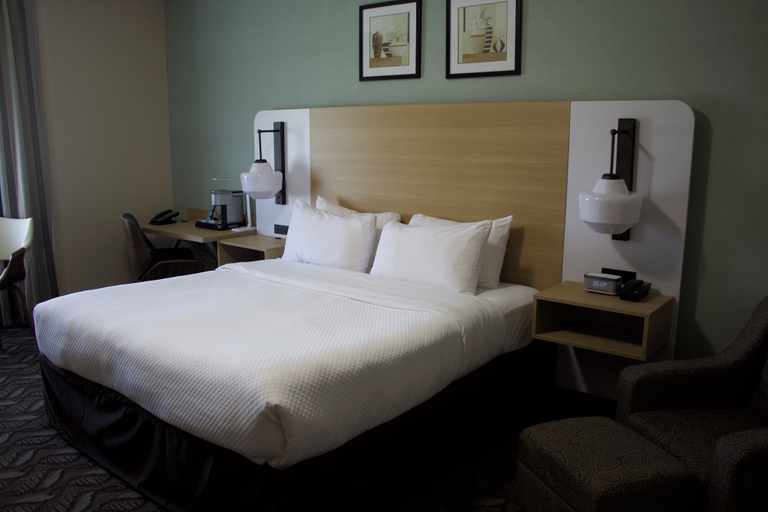 Bedroom 4, Quality Inn, Lake Hurron