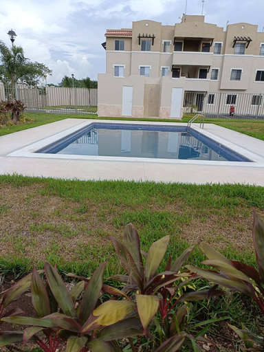 Pool 2, Charming Apartment HOEStel Reiden!, Cozumel