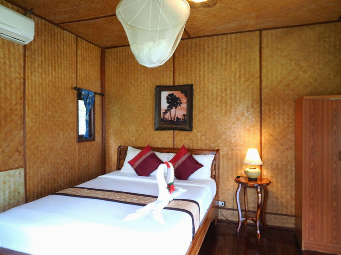 Bedroom 2, Koh Chang Bailan Beach Resort, Koh Chang