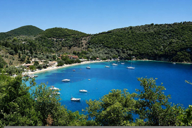 Room 5, Boukamvillia Apartment Just 500m From Nidri Beach, Ionian Islands