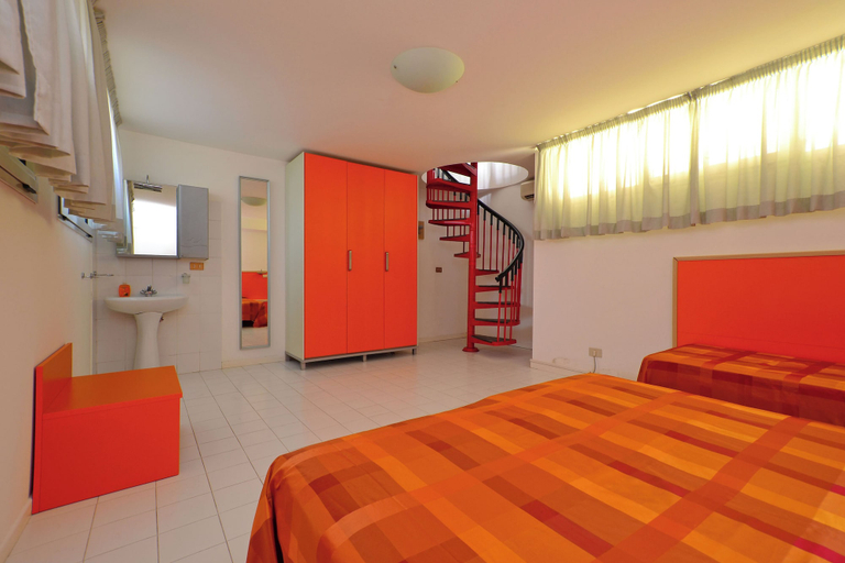 Room 5, Ideal Getaway Flat With Solarium and Pool, Udine