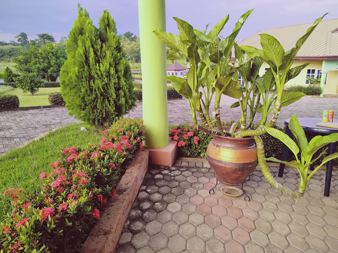 Property grounds 5, Room-renajoe Ejisu-kubease, Ejisu-Juabeng