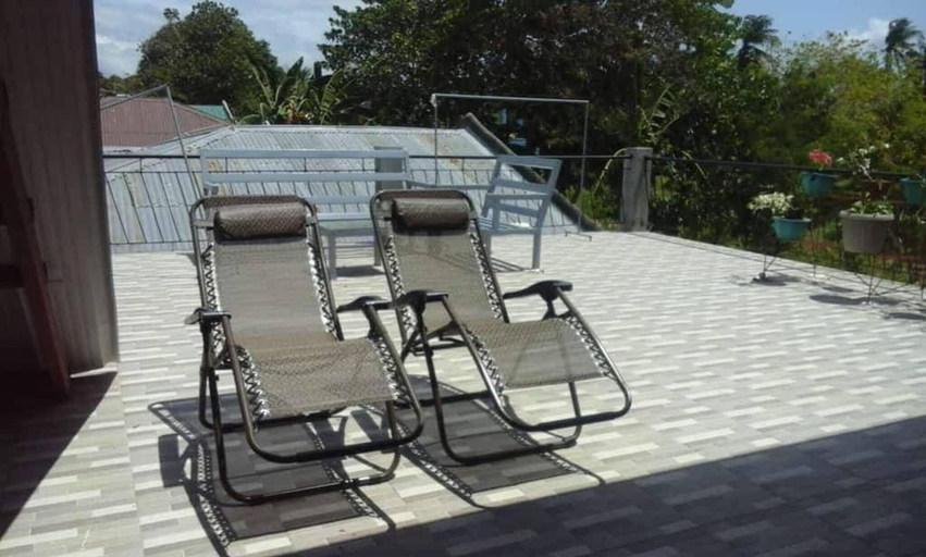 Terrace/patio 5, A Unique and Cozy Wholehouse in Babak Samal Island, Samal City