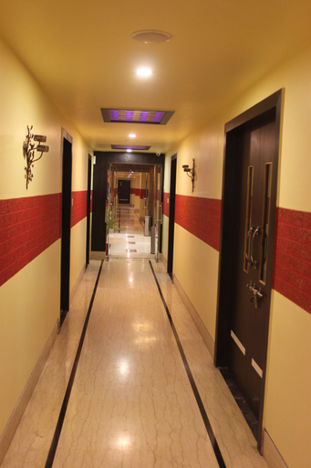 Others 3, Hotel Madhuvan, Dhanbad