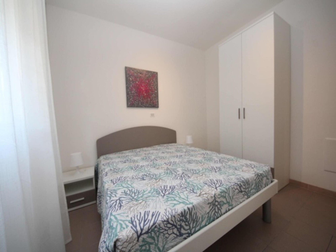 Room 5, Modern Flat Located in Rosolina Near the sea, Rovigo