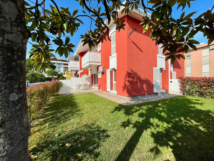 Others 3, Flat With Garden Near the Beach, Venezia
