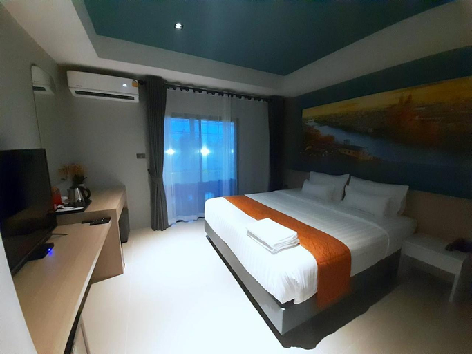 Others 5, D5 Gold สาขา หนองกะขะ, Phan Thong