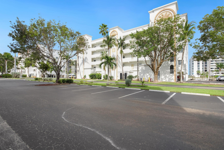 Exterior & Views 2, Casa Marina III - 711, Lee