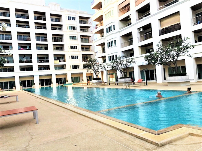 Pool 4, Spacious Studio With Balcony - TW Platinum Suites, Jomtien, Pattaya
