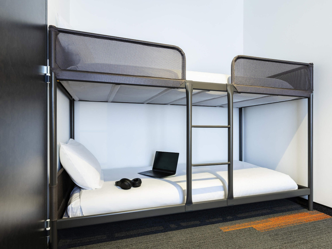 Bedroom 3, greet Hotel Nancy Sud, Meurthe-et-Moselle