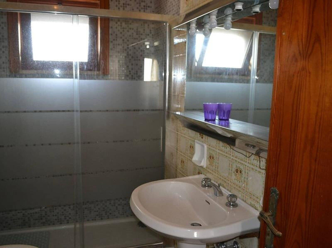 Others 2, Beautiful Apartment On The Beach In Central Location With Spacious Balcony Pets, Lecce