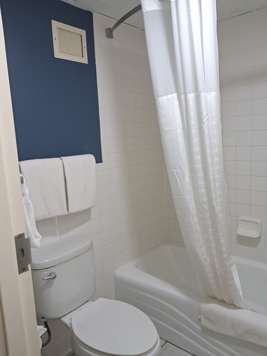 Bathroom 4, Clarion Inn Grand Junction, Mesa