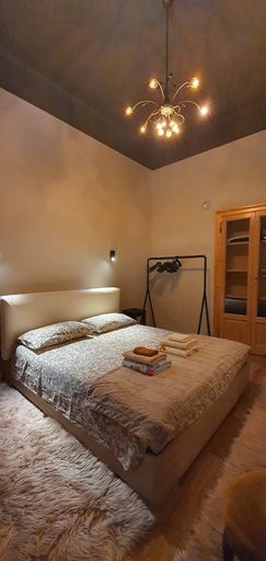 Room 2, Charming 18th Century Italian Retreat in Malnate, Italy, Varese
