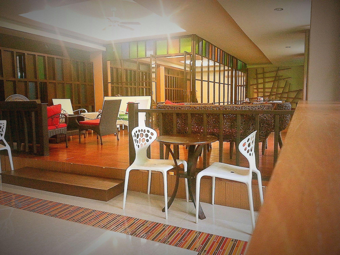 Food & Drinks 5, Le Luxe Residence, Muang Udon Thani