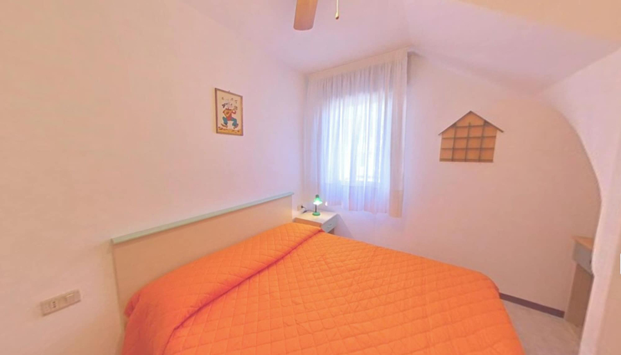 Room 2, Two-story Family Flat With Terrace, Udine